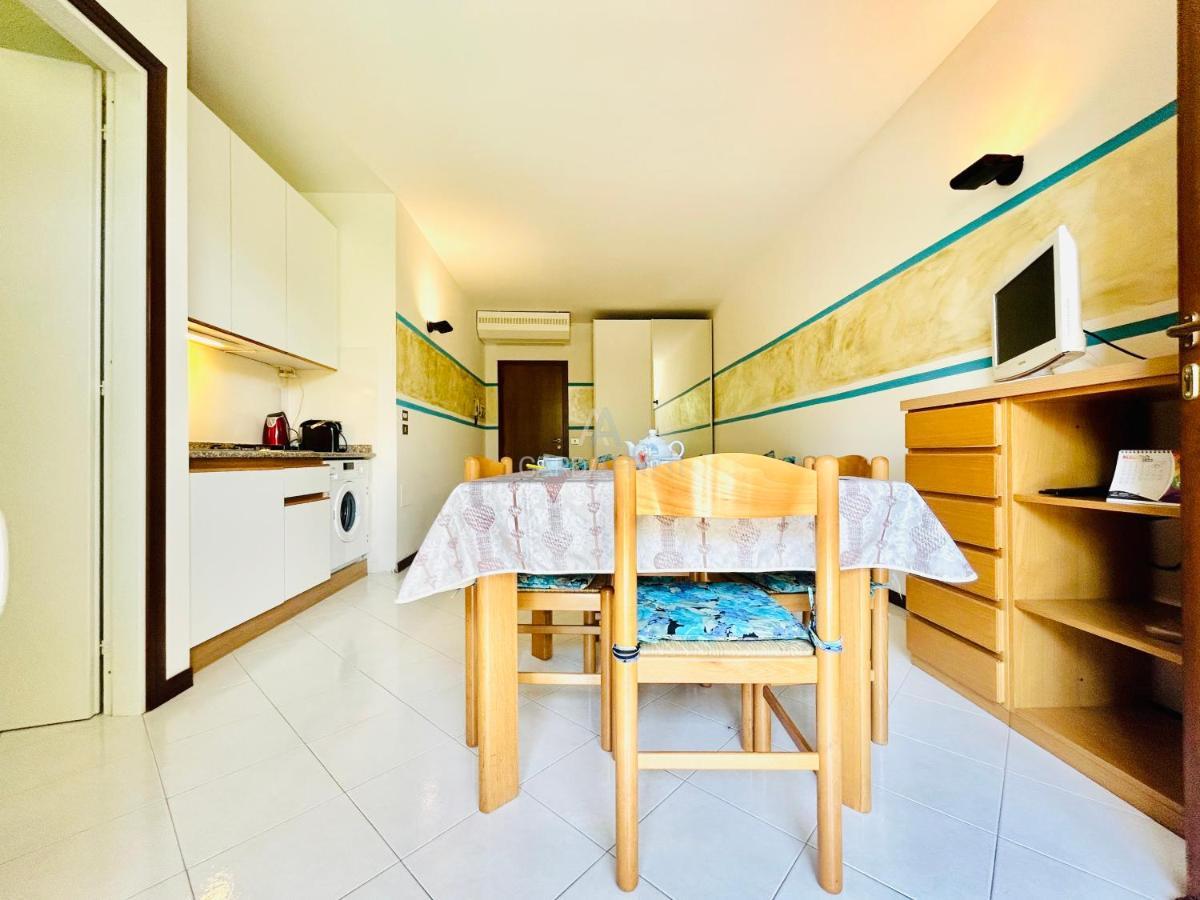 Perseo Apartment - 200M Dal Lago Di Garda 西尔米奥奈 外观 照片