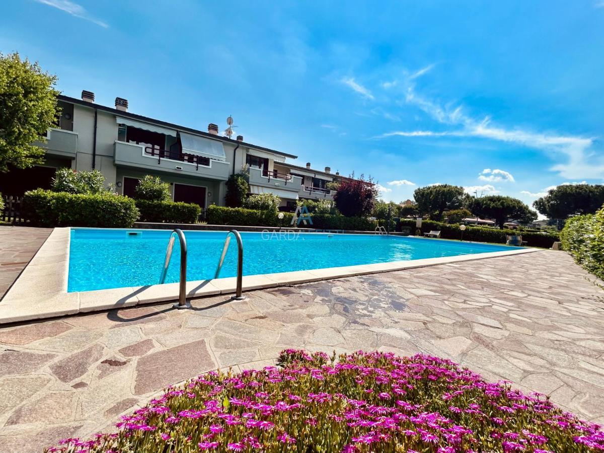 Perseo Apartment - 200M Dal Lago Di Garda 西尔米奥奈 外观 照片