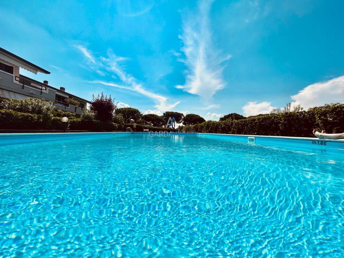 Perseo Apartment - 200M Dal Lago Di Garda 西尔米奥奈 外观 照片